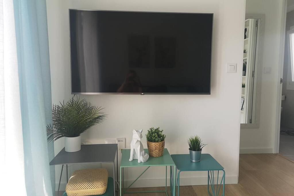 Piso Moderno Con Garaje En El Centro De Vigo Daire Dış mekan fotoğraf