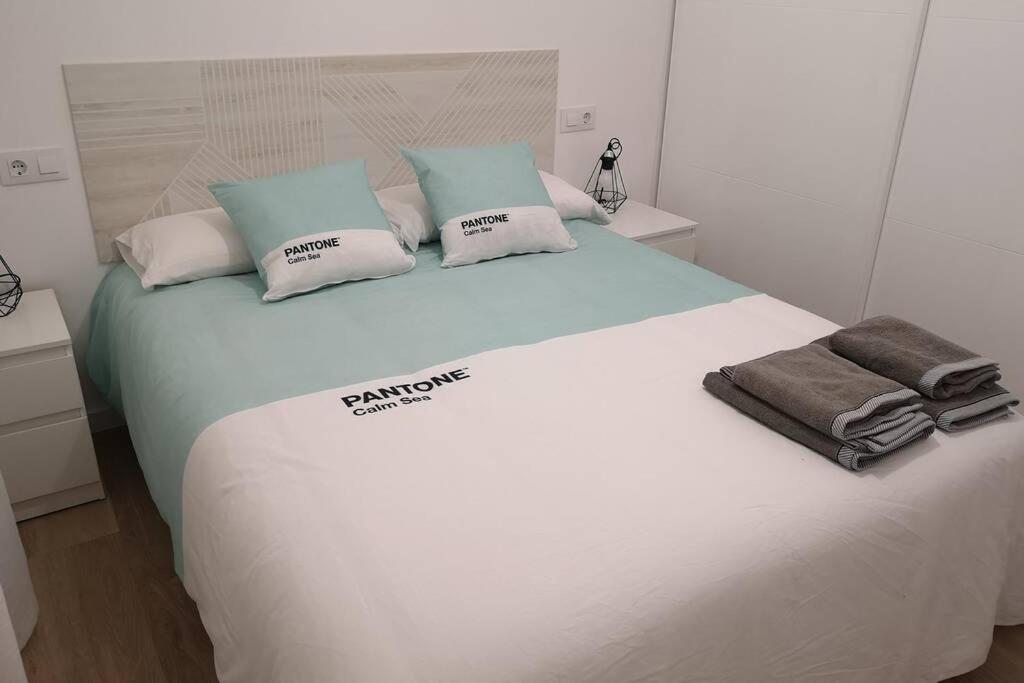 Piso Moderno Con Garaje En El Centro De Vigo Daire Dış mekan fotoğraf